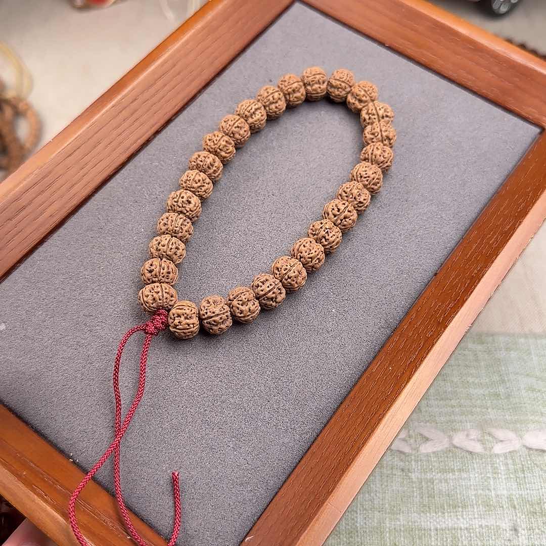 【闪购商品】金刚菩提手串11.8梅花