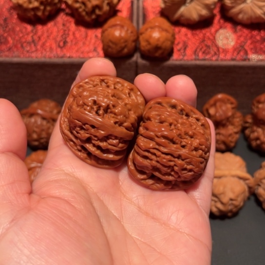 文玩核桃吊坠万*四座楼