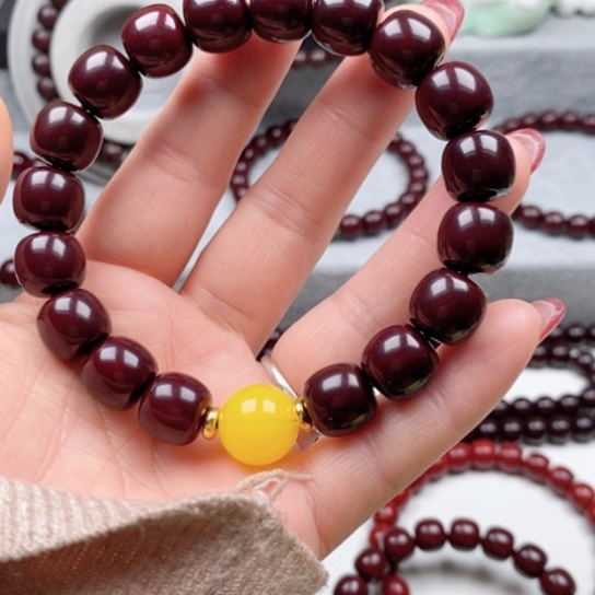 李*烽猴头关的一个小镇上