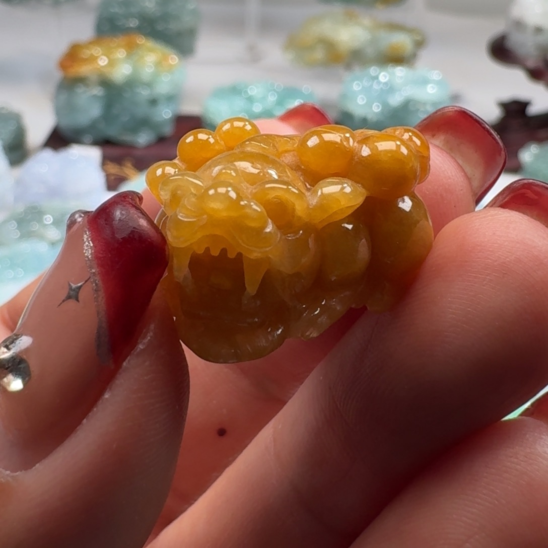 定制翡翠未镶嵌渔**晚貔貅