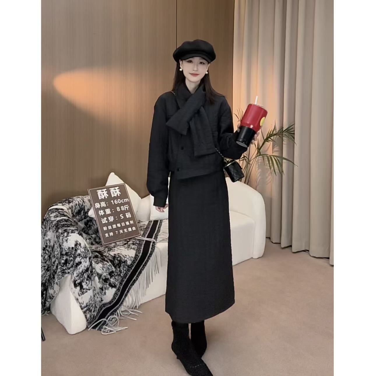 现货秋冬小众设计感套装3161夹棉外套+半身裙+围巾通勤三件套