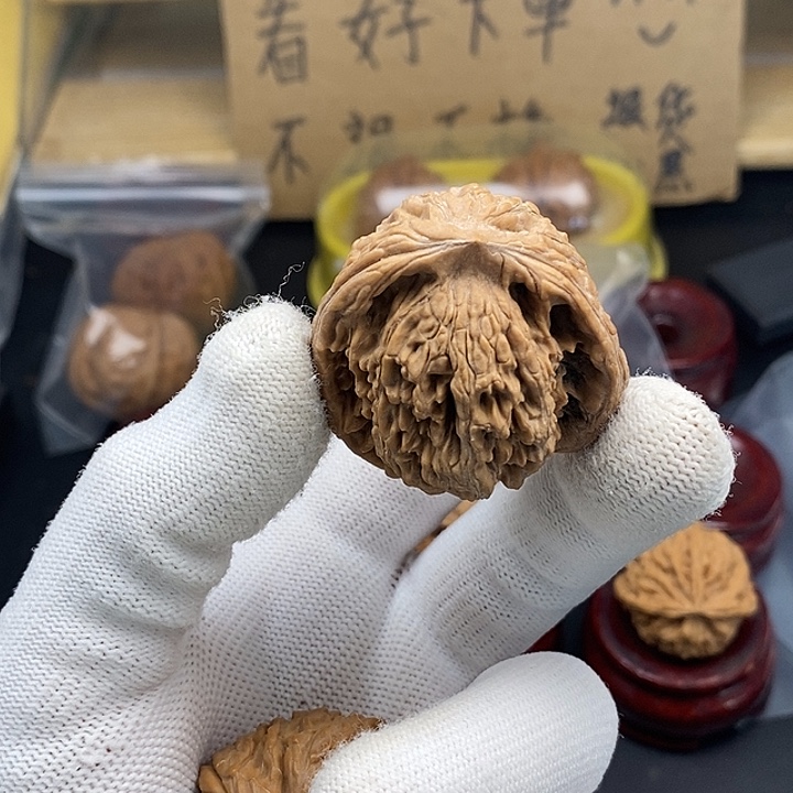 墨***玩文玩核桃吊坠瑕疵不退不换