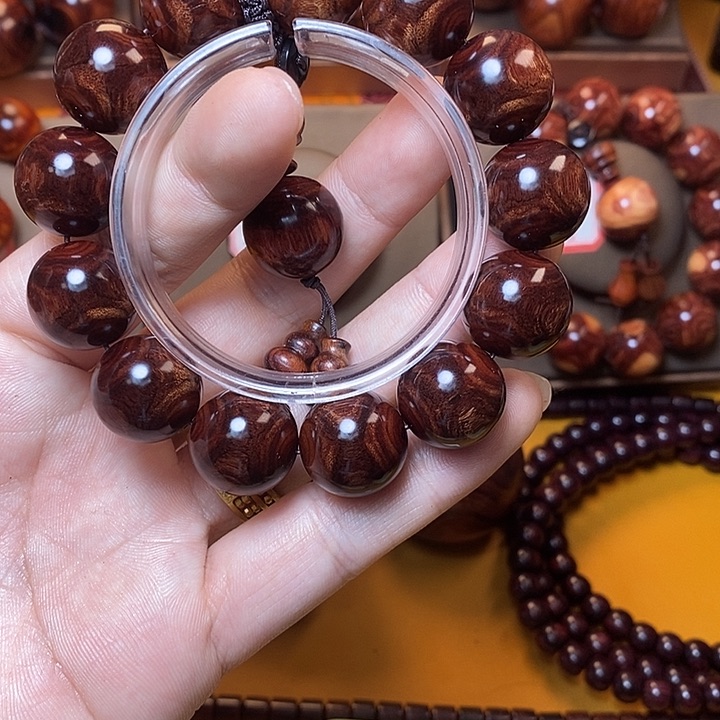 黄花梨/降香黄檀鲨***丶1.8对眼鬼脸对眼