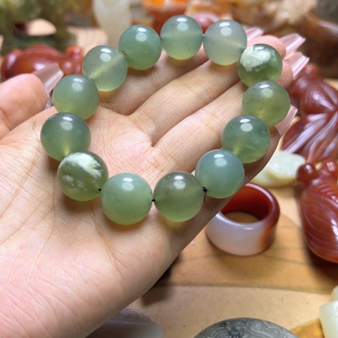 【闪购商品】蛇纹石玉颈饰未镶嵌