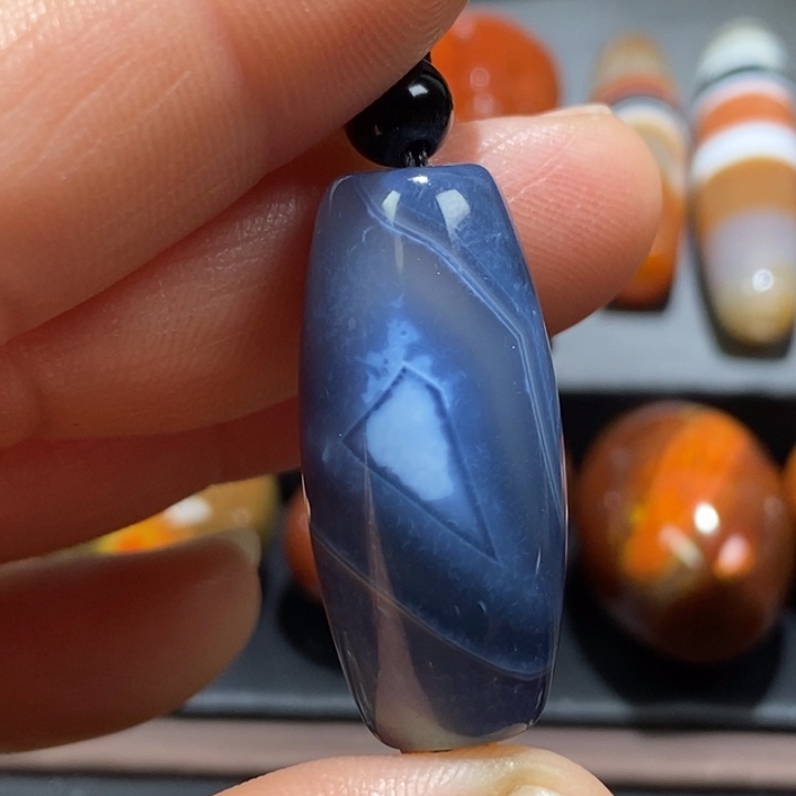 玛瑙/玉髓未镶嵌挂件