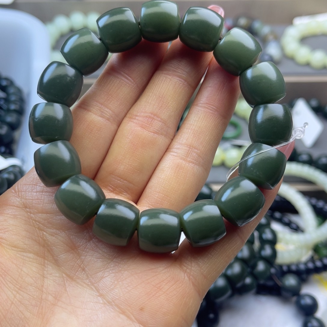 和田玉手链未镶嵌