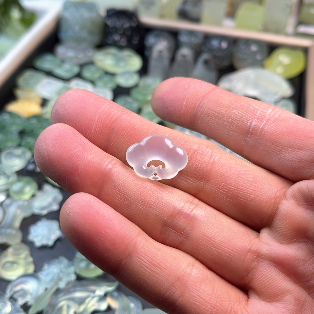 蛇纹石玉原石未镶嵌