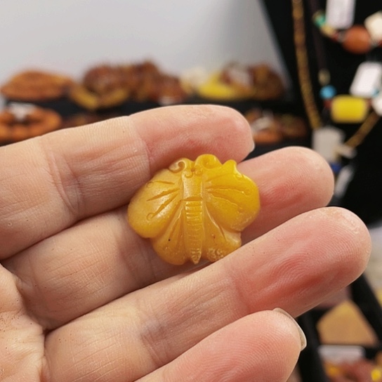 琥珀未镶嵌耳饰吊坠