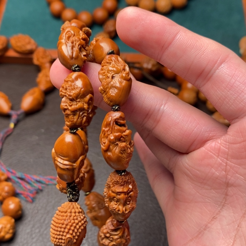 【闪购商品】橄榄核吊坠金*橄榄核