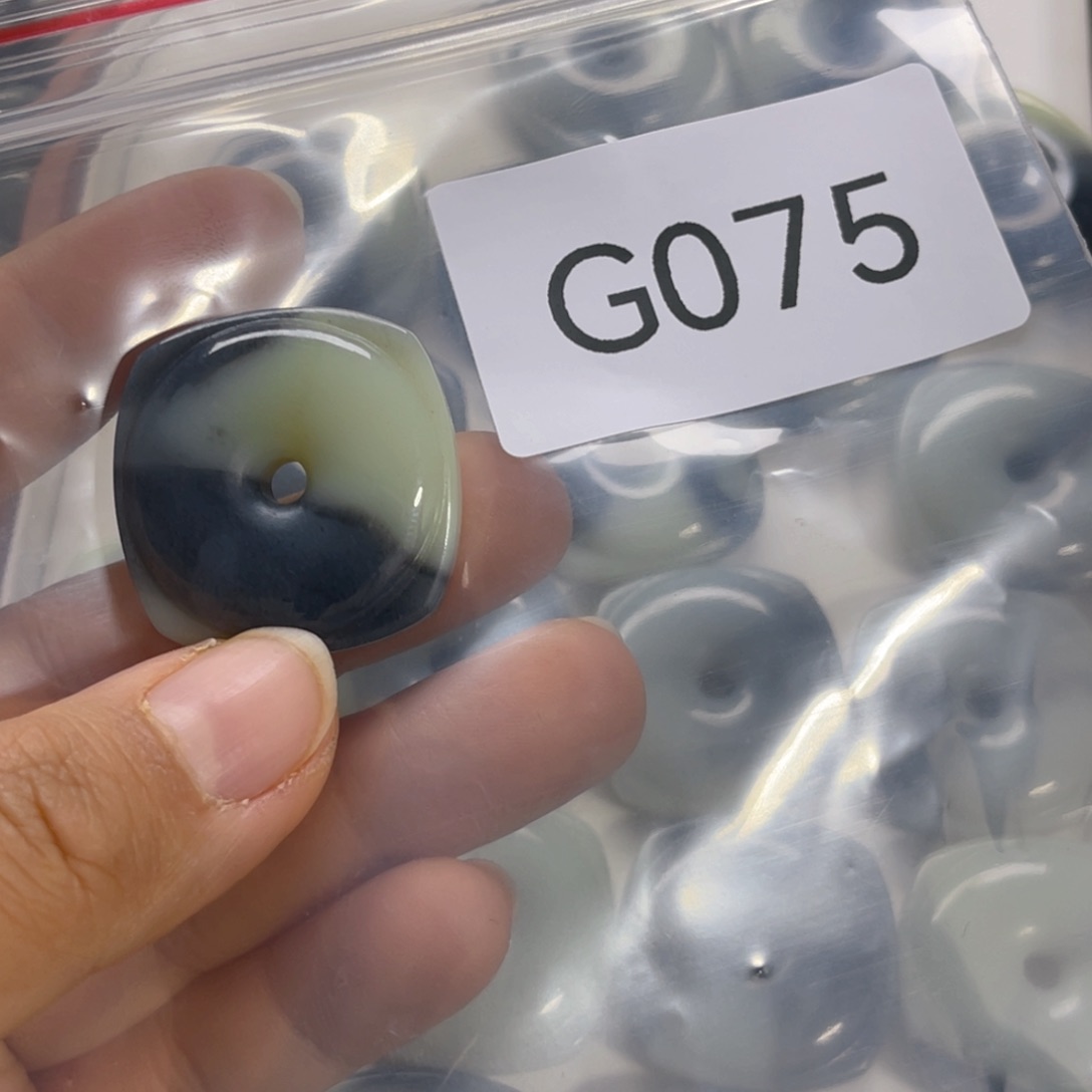 未镶嵌手链和田玉海***，