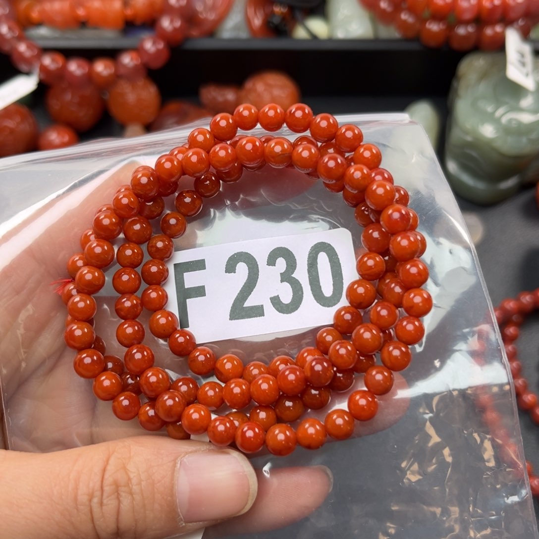 南红玛瑙珠宝奇石未镶嵌5.5z y