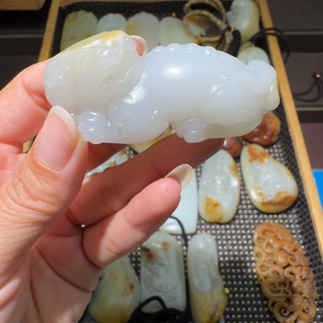 和田玉未镶嵌吊坠(不含链)