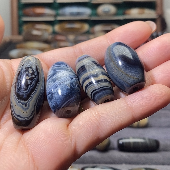 邱***哥玛瑙/玉髓未镶嵌吊坠(不含链)