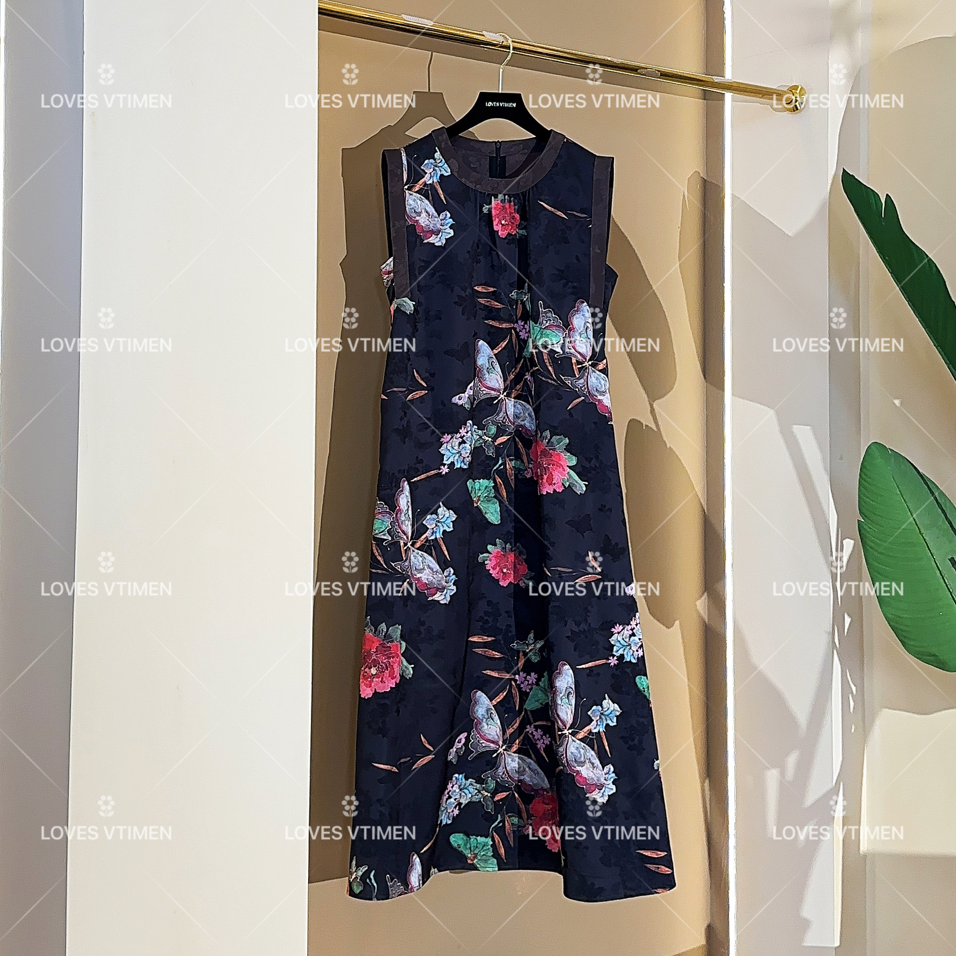 JOJO-【墨染】设计师高级感无袖气质优雅连衣裙BEALL-A041牛仔