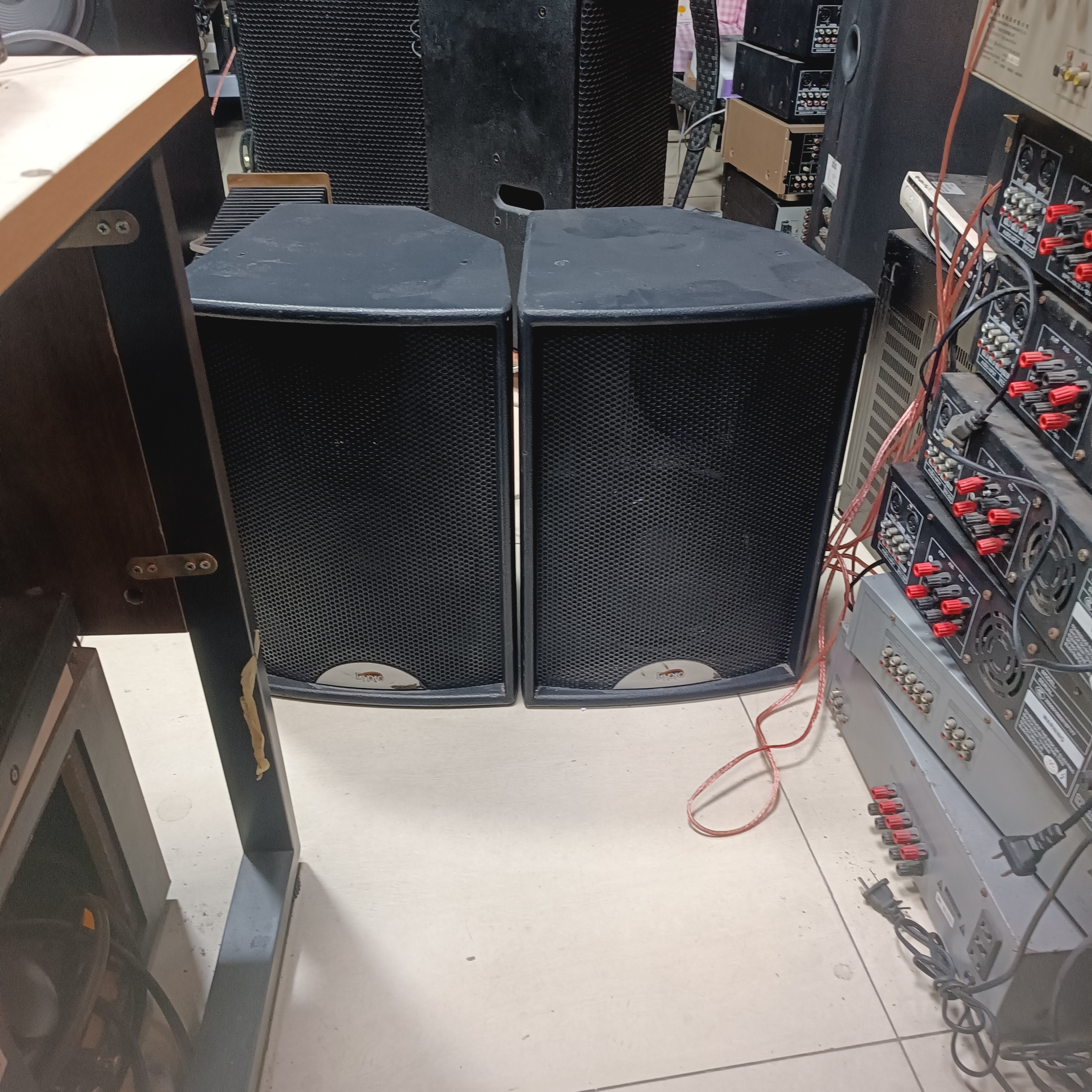 8新 HP/惠普 8新 二手十寸专业箱 F-10 运费自理 不包退换