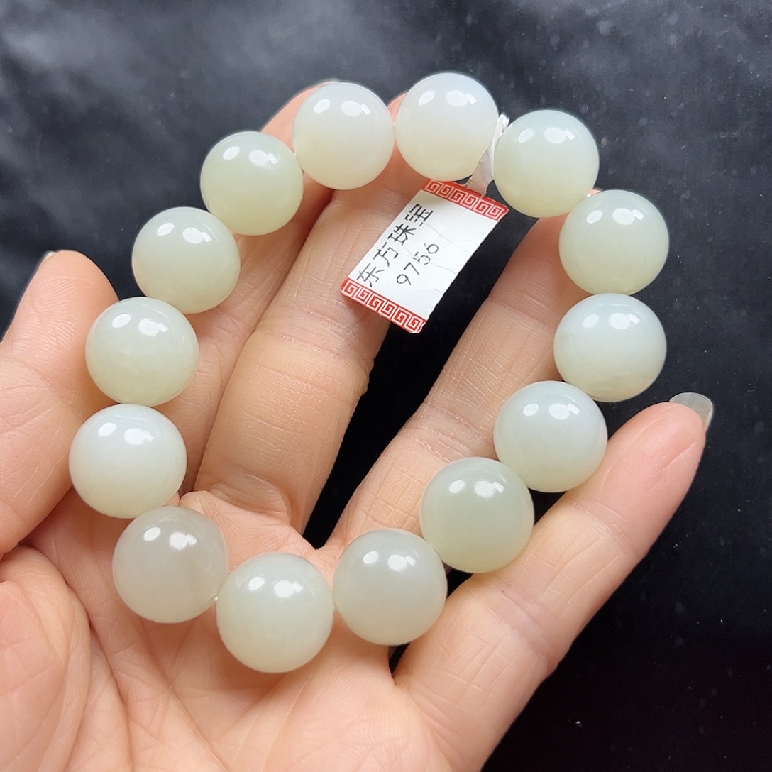 和田玉未镶嵌手串?***冂