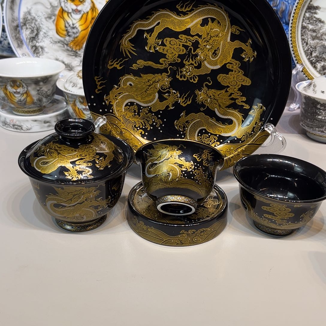 景德镇陶瓷艺术品