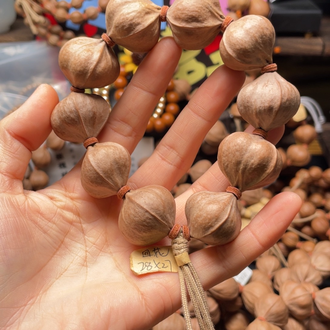 大***大橄榄核吊坠2827四花铁核