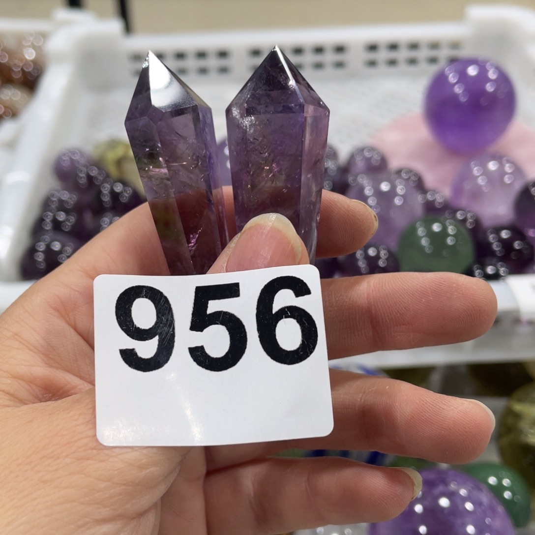 陋***书未镶嵌水晶珠宝半成品2个