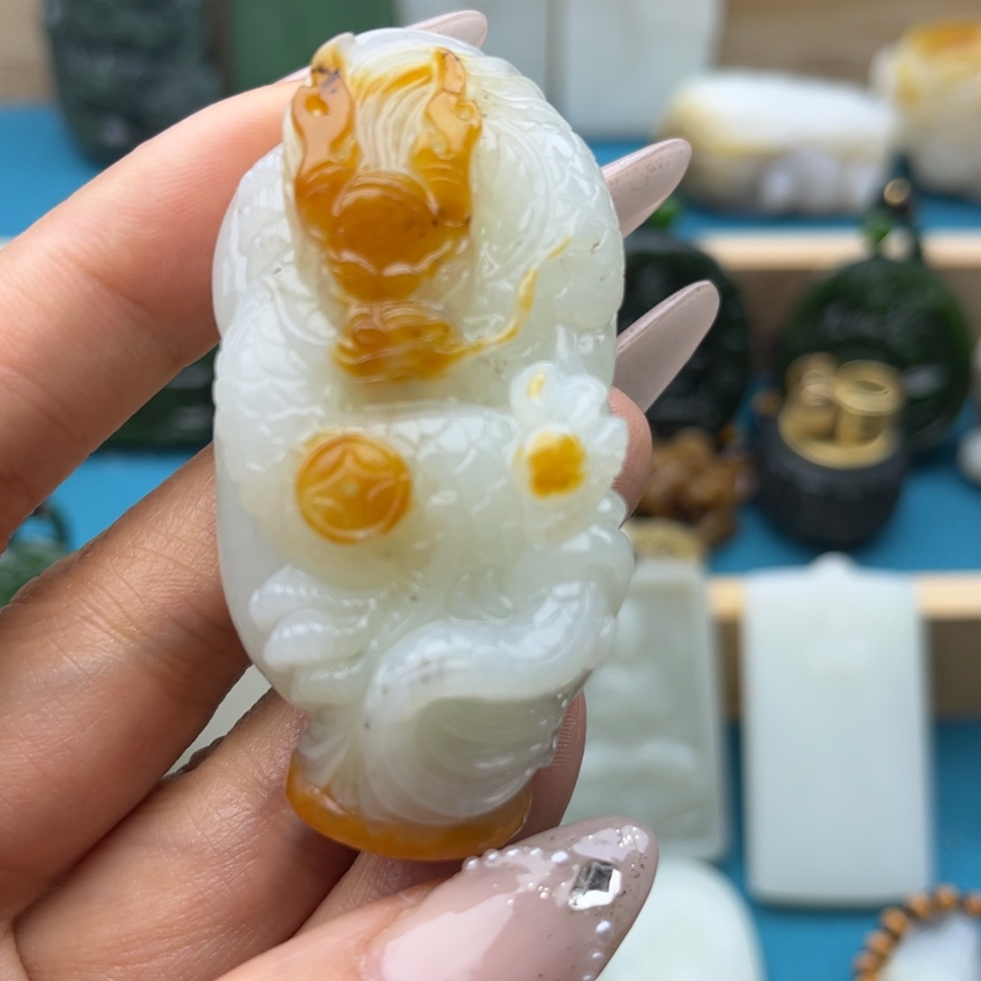 和田玉未镶嵌挂件