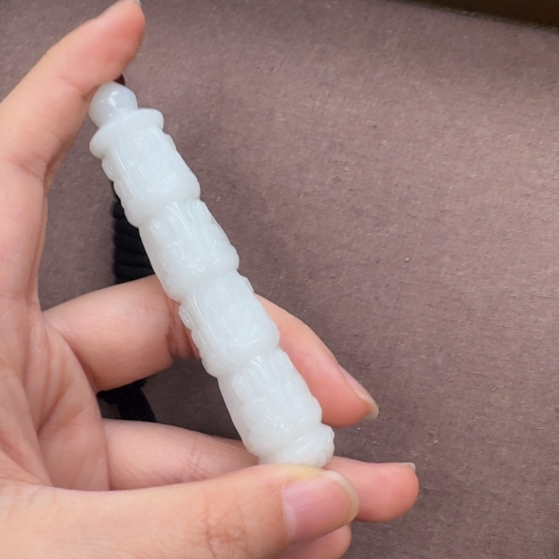 未镶嵌和田玉挂件