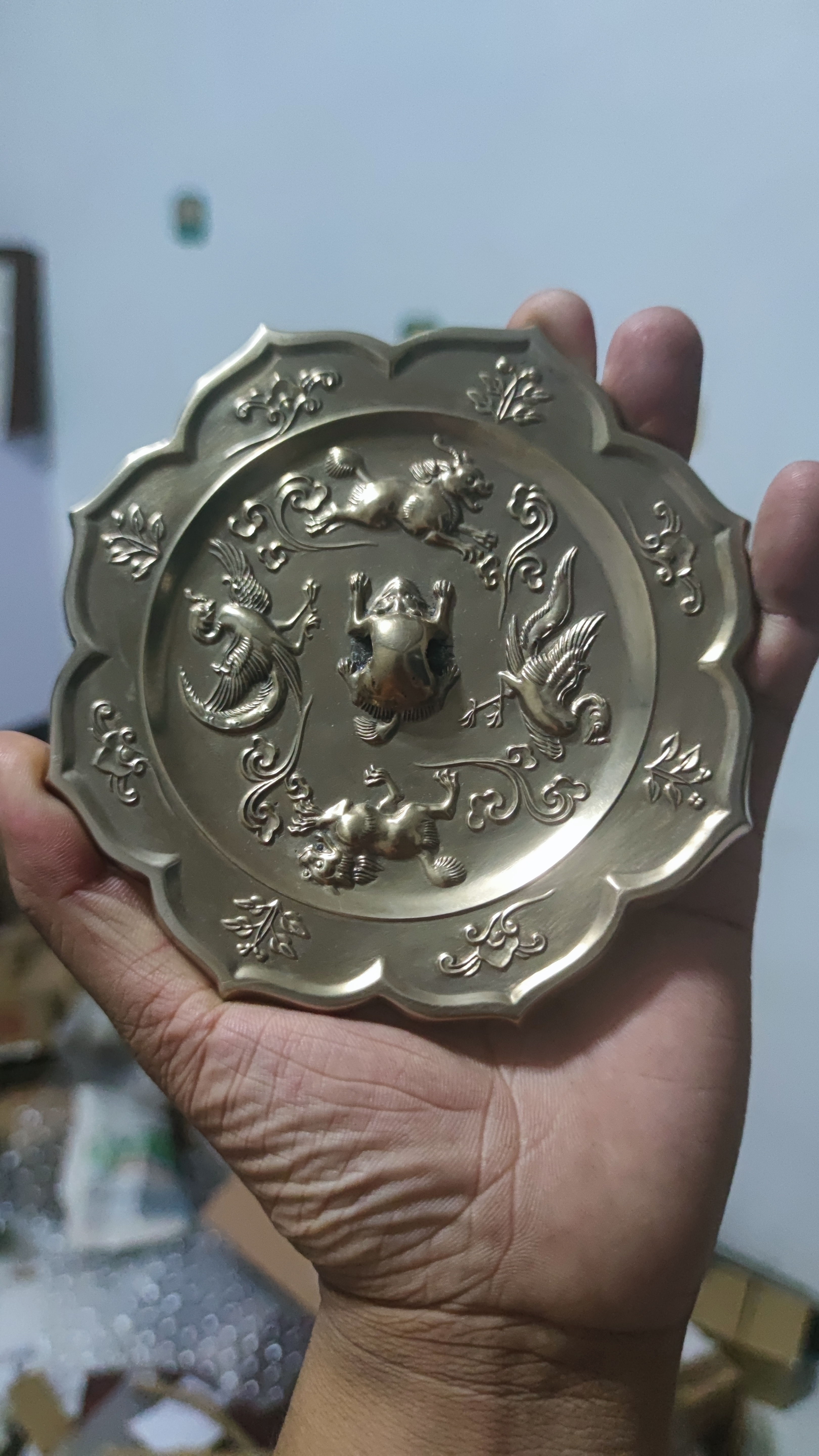 唐家花鸟瑞兽镜纹饰清晰线条流畅精工细作