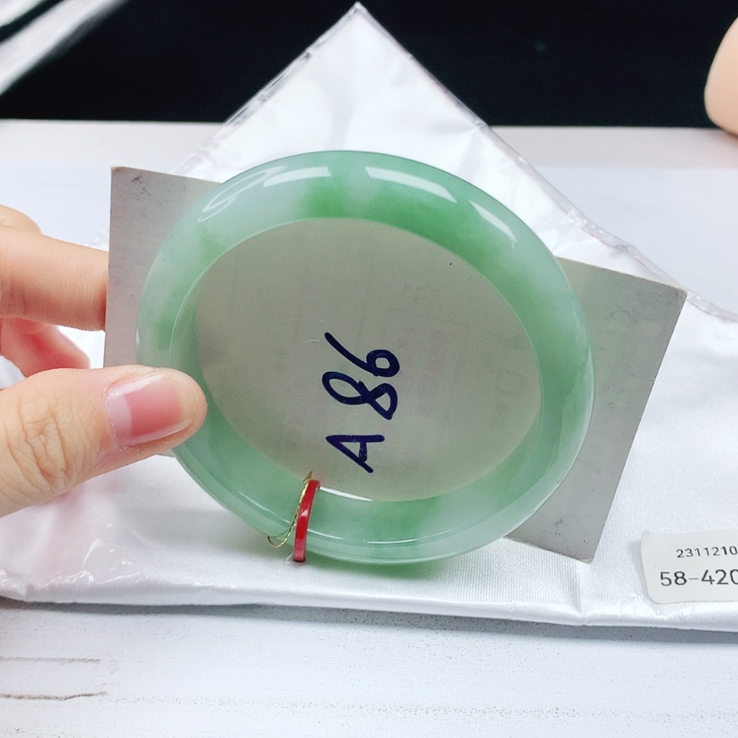 【闪购商品】翡翠手镯未镶嵌天然缅甸a货手镯58
