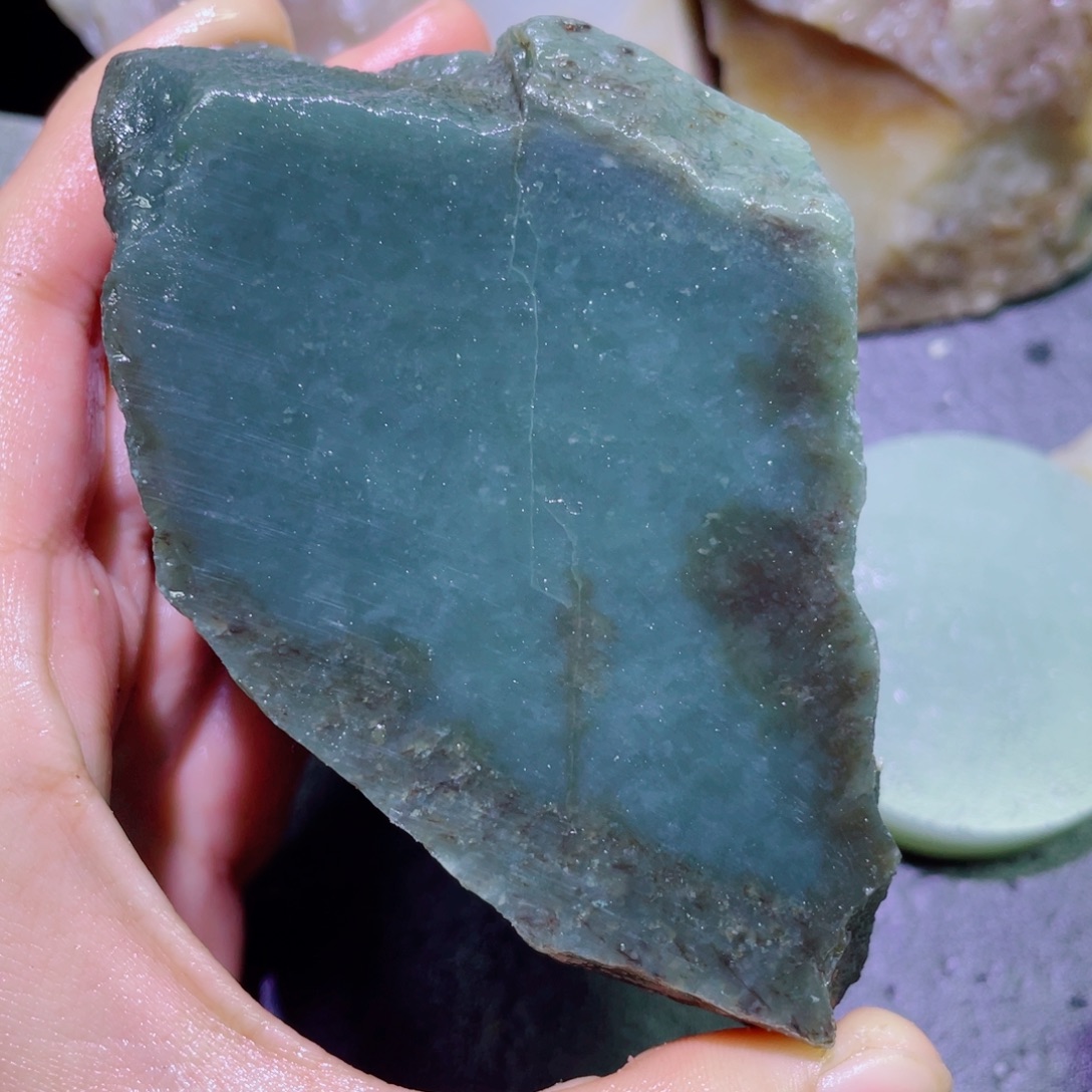 和田玉未镶嵌珠宝半成品