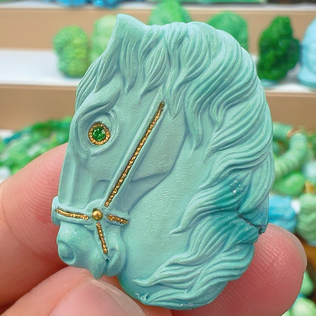 非金属皮质吊坠 原矿高瓷菜籽黄菜籽绿马到成功雕刻件吊坠饰品