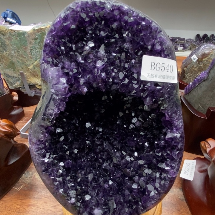 紫晶大型摆件（非配饰）未镶嵌