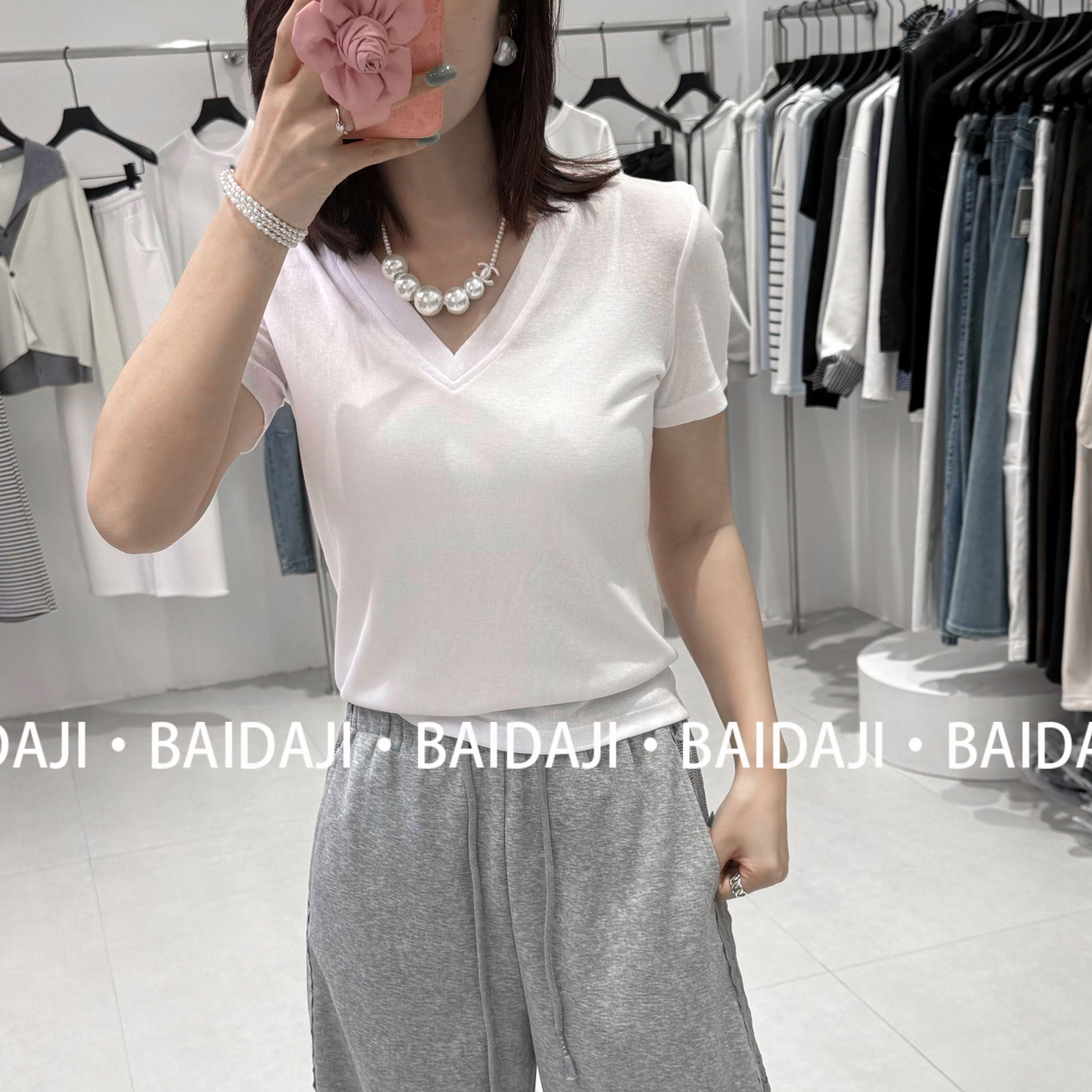 工厂店-【简约大方】V领短袖打底衫正肩打底衫（529926）