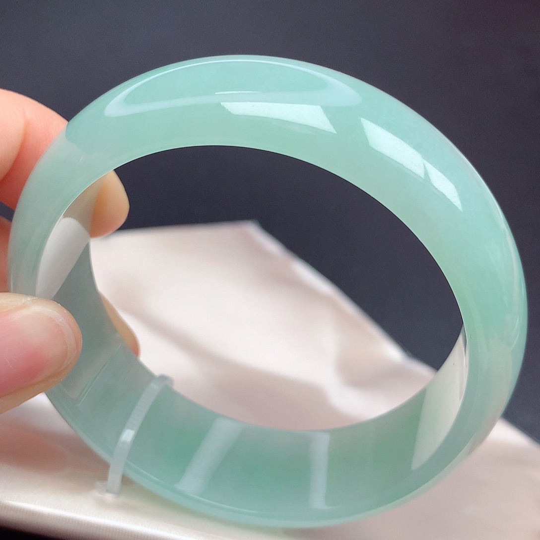 翡翠手镯未镶嵌王*57.8圈口