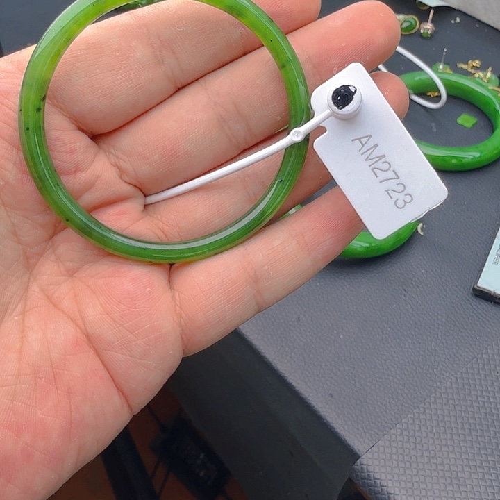 和田玉（碧玉）手镯未镶嵌58