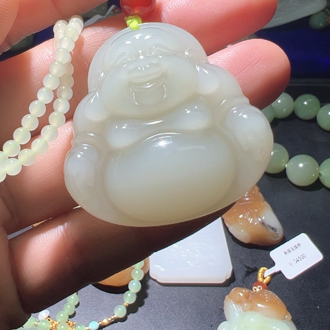 和田玉（糖玉）9K金镶嵌手链
