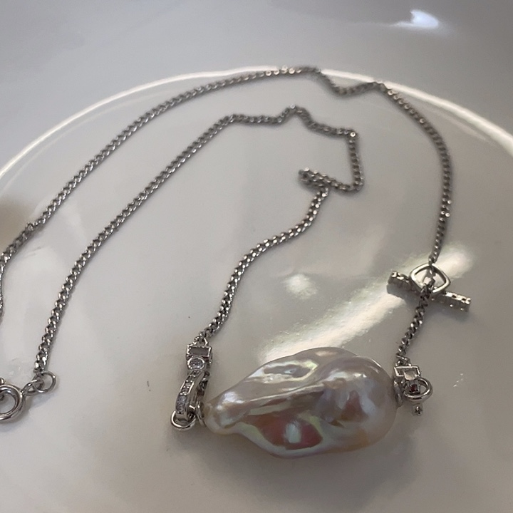 颈饰未镶嵌淡水珍珠