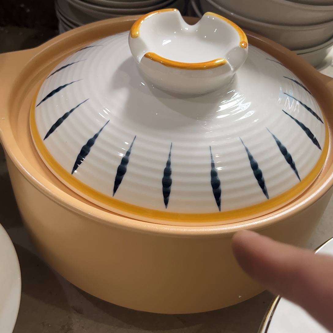 瓷片砂锅一个一个盖有点小微瑕