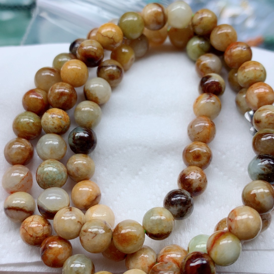 翡翠颈饰未镶嵌手串