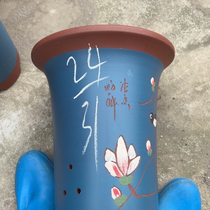紫砂花盆紫砂的花