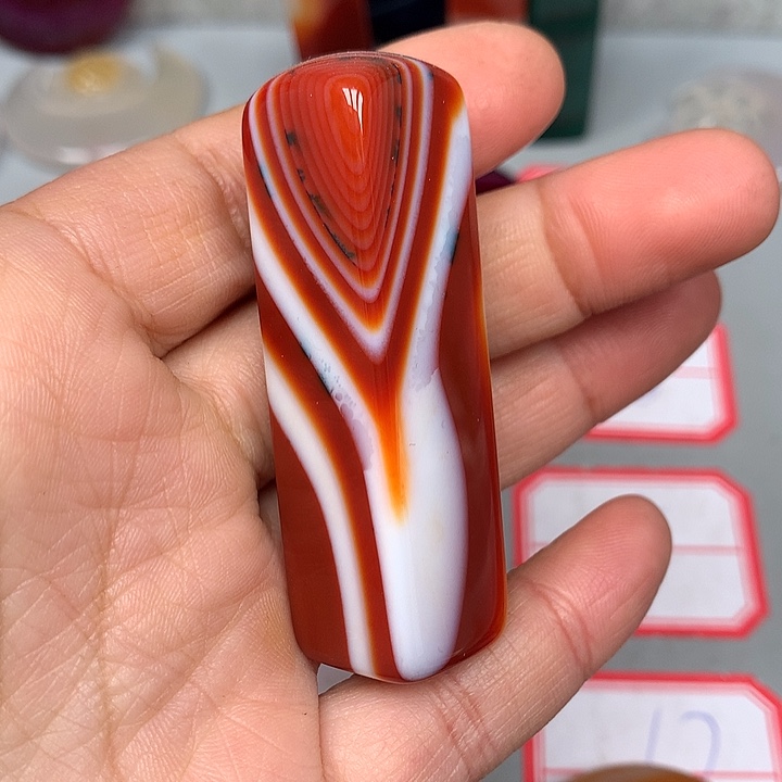 吃***福玛瑙/玉髓未镶嵌颈饰