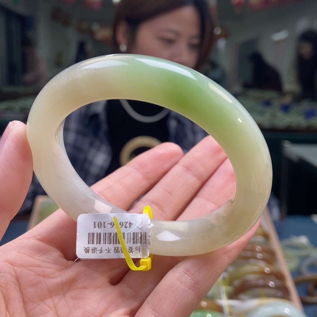 和田玉（翠青玉）手镯未镶嵌57 58白底翠