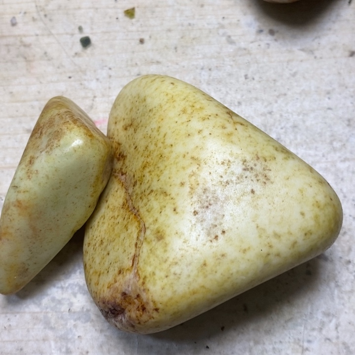 和田玉未镶嵌珠宝奇石23