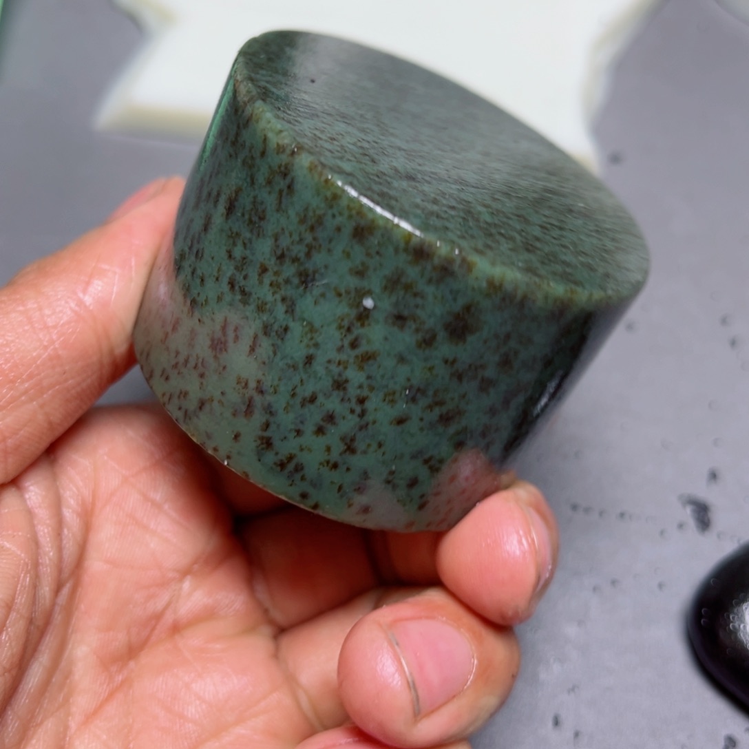 和田玉未镶嵌珠宝奇石