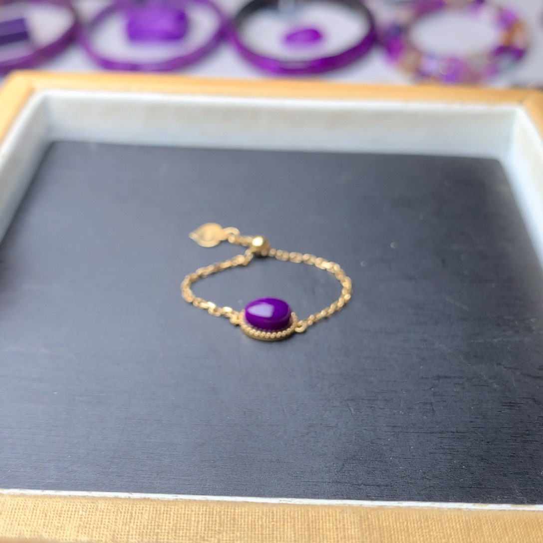 苏纪石（舒俱来）18K金镶嵌戒指