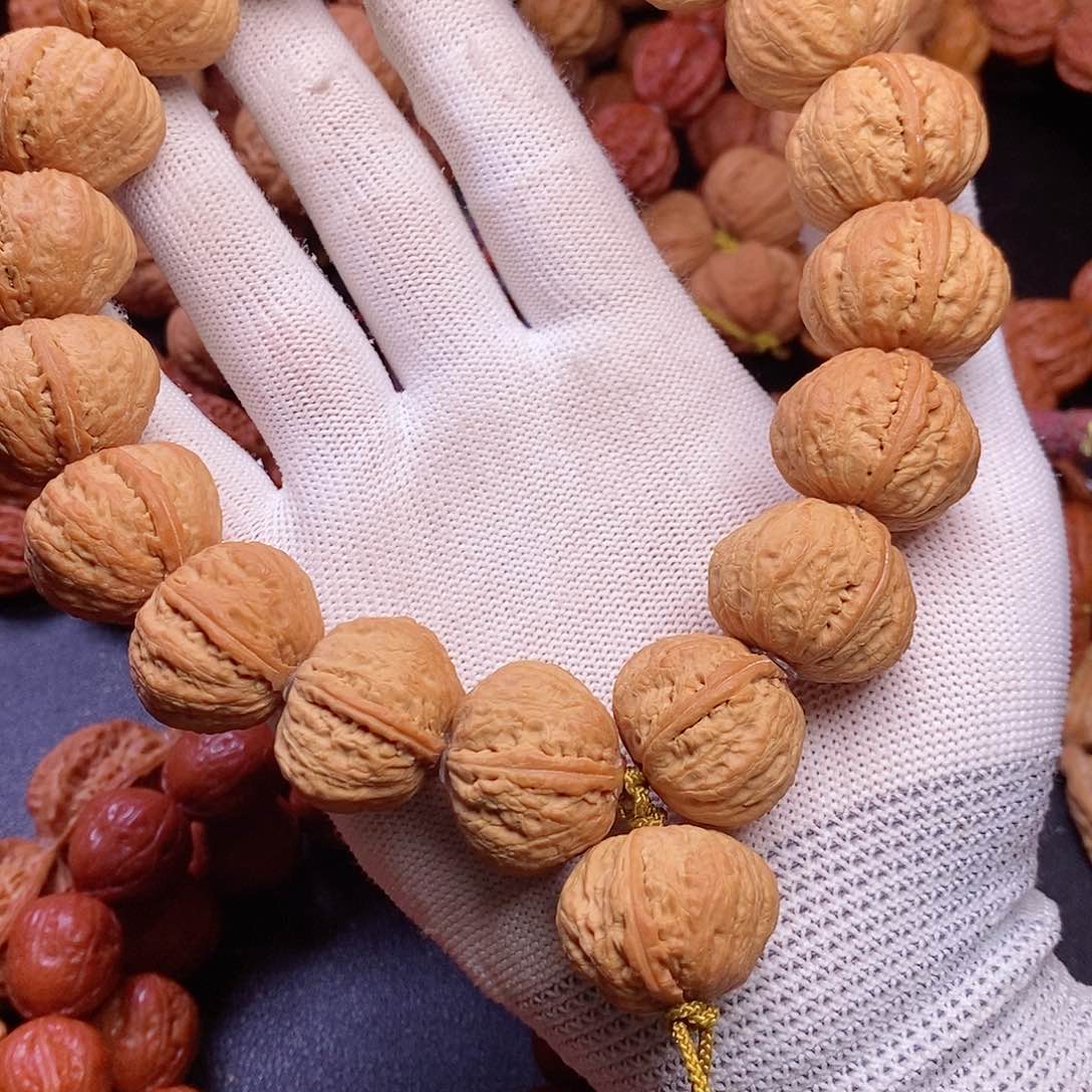 【闪购商品】吊坠文玩核桃磨盘桃心元宝24