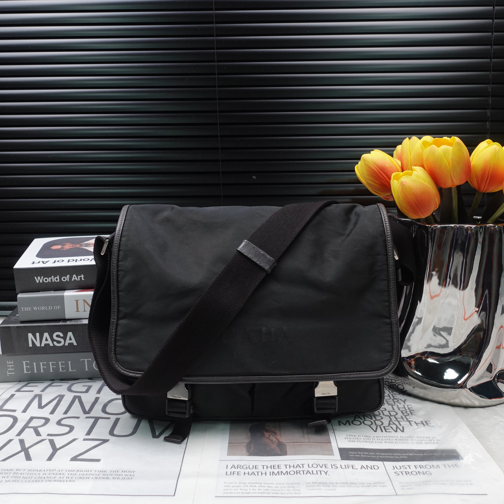 95新 Prada/普拉达 单肩包/T10221486
