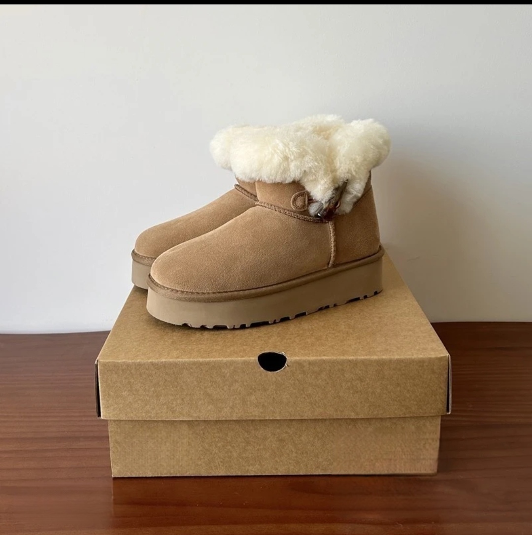 系带雪地靴芙卡拉顶版羊皮毛一体加绒加厚时尚潮流