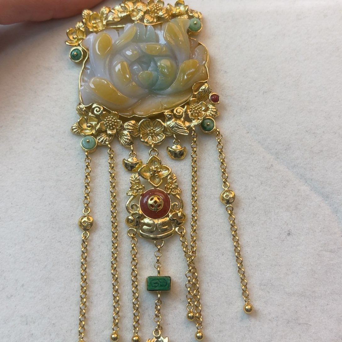 翡翠耳饰未镶嵌吊坠