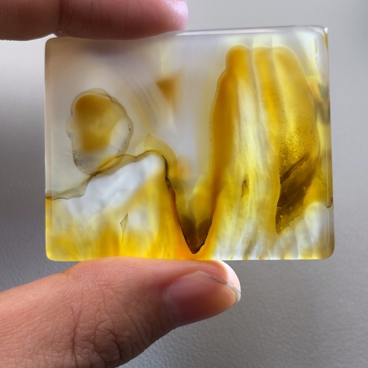 玛瑙/玉髓颈饰未镶嵌秭****务