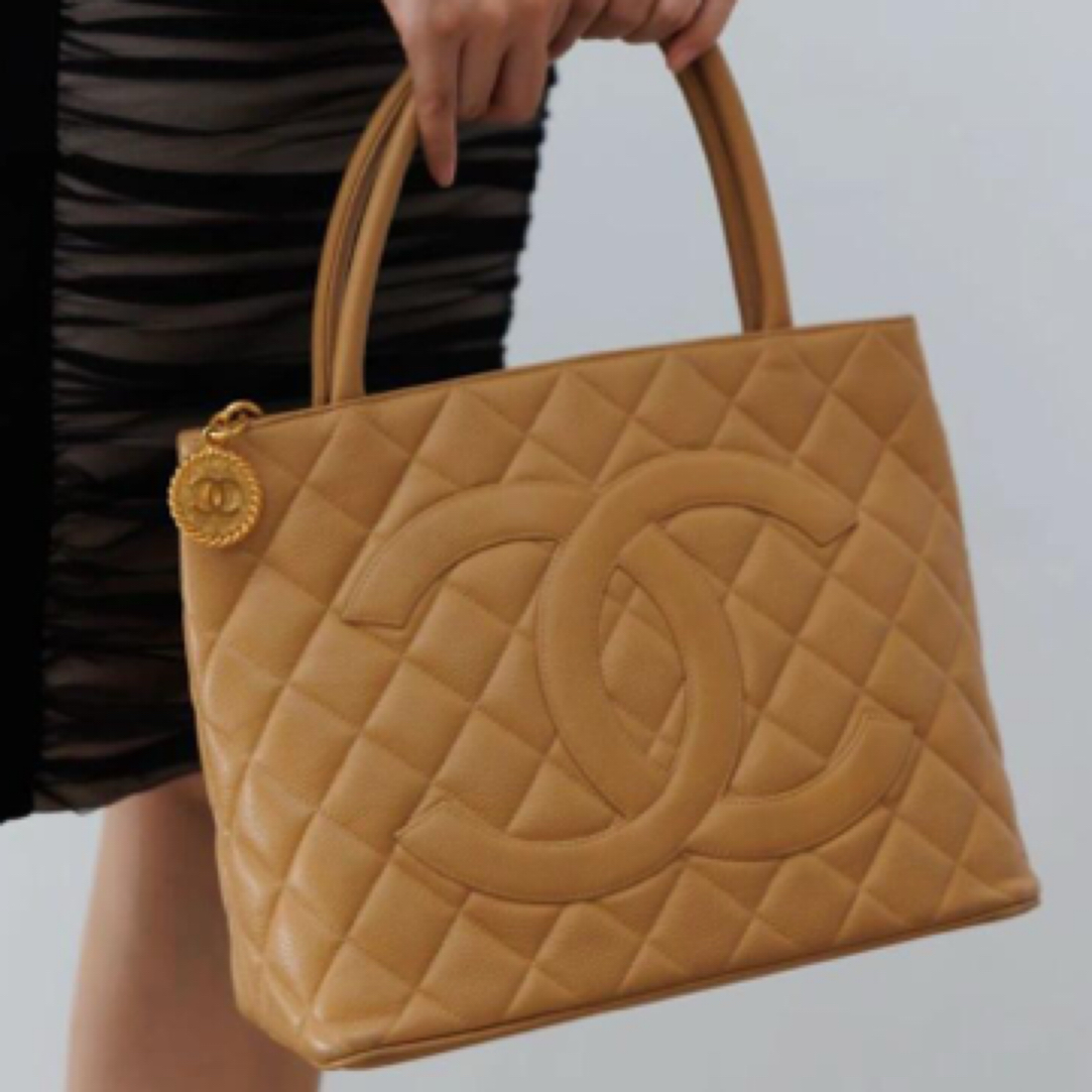 95新 Chanel/香奈儿 奶茶色荔枝希尔顿6开单肩包/16481经典小香风