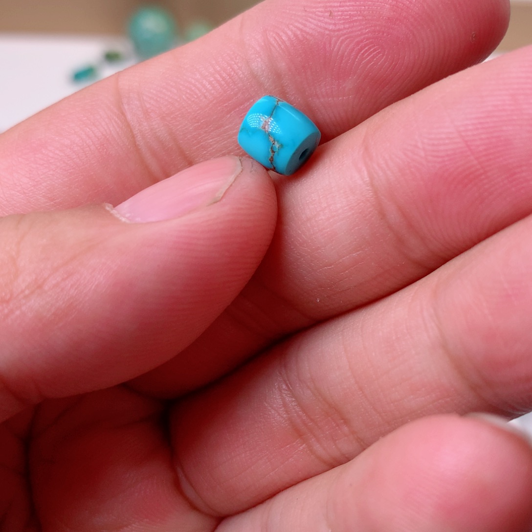 绿松石未镶嵌挂件